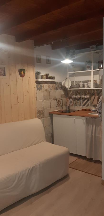 Ca' Du Barbe: Tra Le Alpi E Il Mare Villa Mendatica Kültér fotó